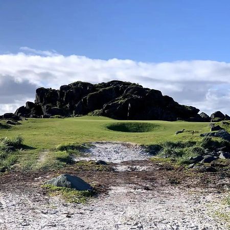 Stor Moderne Leilighet I Henningsvaer, 70 Kvm المظهر الخارجي الصورة