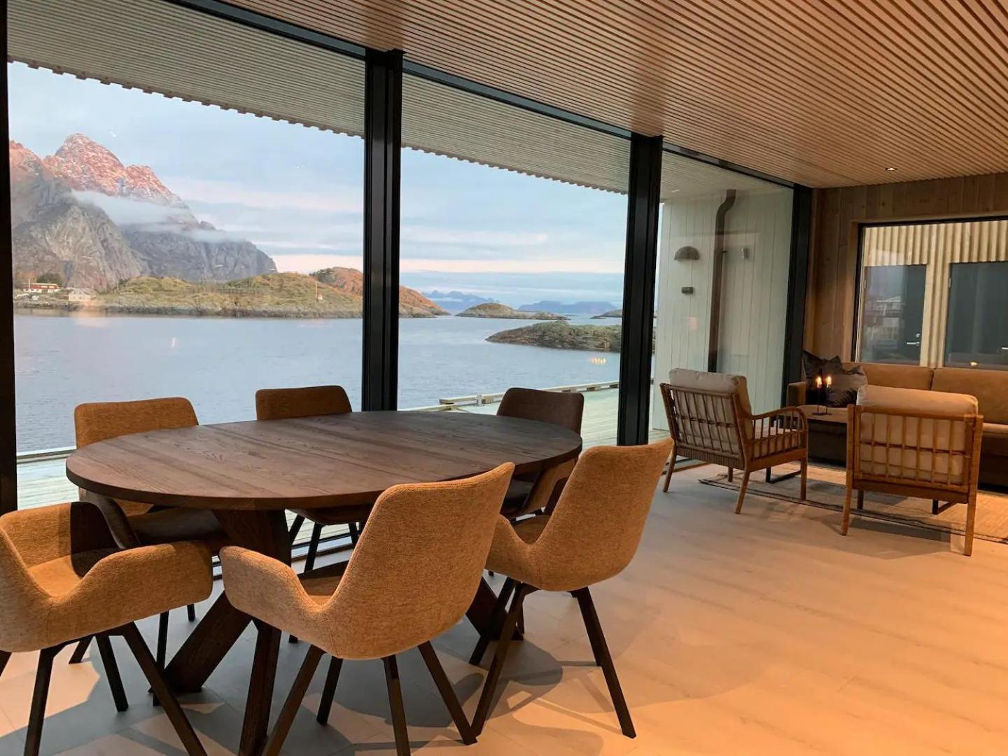 Stor Moderne Leilighet I Henningsvaer, 70 Kvm المظهر الخارجي الصورة